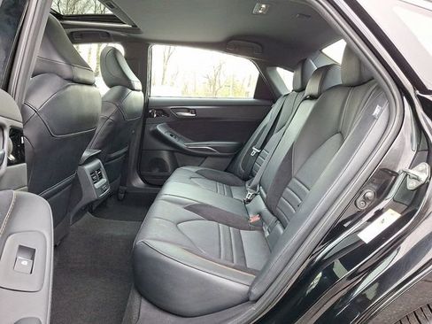 Used 2019 Toyota Avalon XSE w/ Protection Package FWD image 10