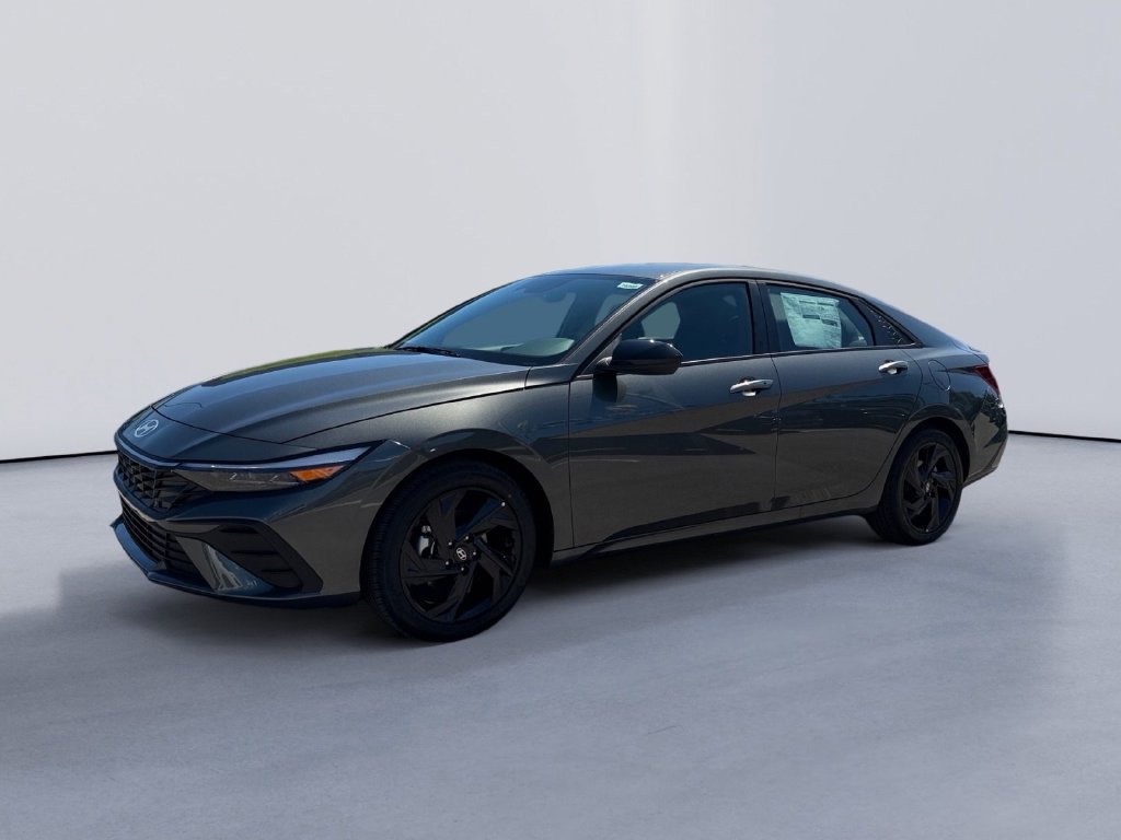 New 2026 Hyundai Elantra SEL FWD image 7