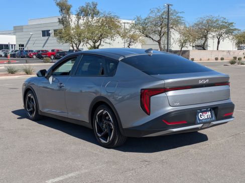 Certified 2025 Kia K4 EX image 3