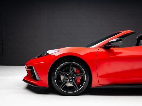 Used 2020 Chevrolet Corvette Stingray Premium Cpe w/ 3LT Preferred Equipment Group RWD image 21