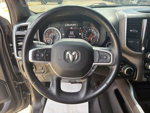 Used 2022 RAM 1500 Big Horn AWD/4WD image 13