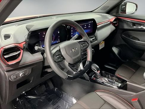 New 2026 Chevrolet TrailBlazer RS w/ Convenience Package AWD/4WD image 7
