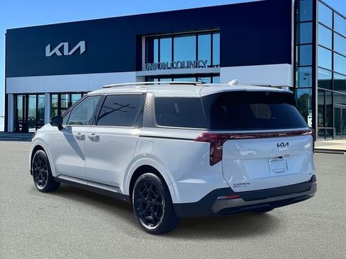 New 2026 Kia Carnival SX Prestige FWD image 4