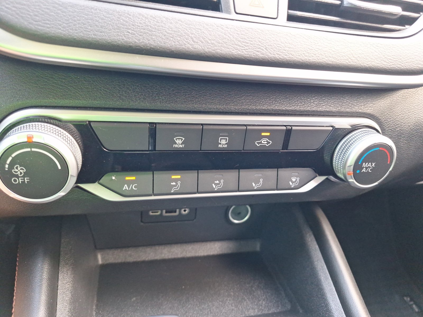 Used 2021 Nissan Altima 2.5 SR FWD image 26