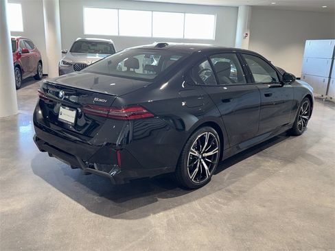 New 2026 BMW 530i w/ M Sport Package image 7