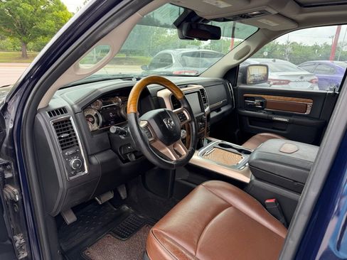 Used 2017 RAM 1500 Laramie Longhorn AWD/4WD image 9