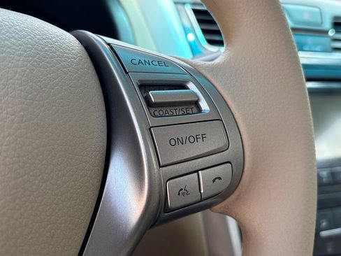 Used 2015 Nissan Altima 2.5 S w/ Special Edition Package FWD image 13