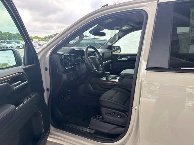 New 2026 Chevrolet Silverado 1500 RST AWD/4WD image 13