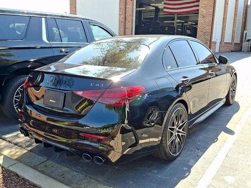 Used 2024 Mercedes-Benz C 43 AMG 4MATIC Sedan image 7