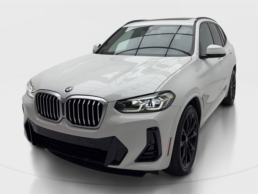 Used 2022 BMW X3 sDrive30i w/ M Sport Package 2 RWD image 5