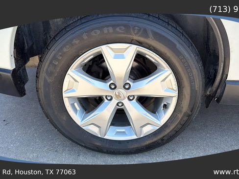 Used 2014 Subaru Forester 2.5i Touring image 10