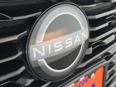 Used 2025 Nissan Sentra SV image 35