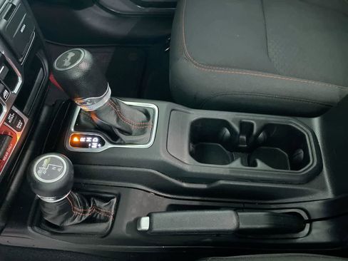 Used 2023 Jeep Wrangler Unlimited Rubicon image 28