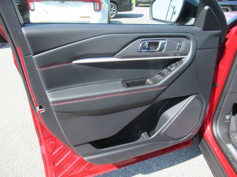 New 2026 Ford Explorer ST-Line AWD/4WD image 11