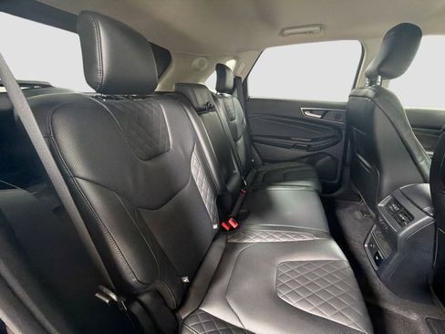 Used 2024 Ford Edge Titanium w/ Equipment Group 301A AWD/4WD image 29