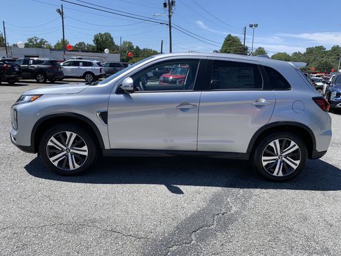 New 2025 Mitsubishi Outlander Sport ES image 2