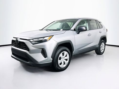 Used 2024 Toyota RAV4 LE image 3