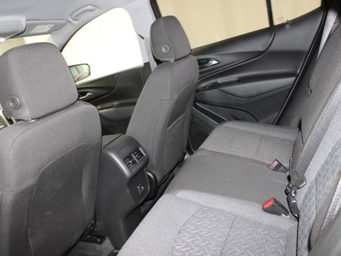 Used 2023 Chevrolet Equinox LT image 17