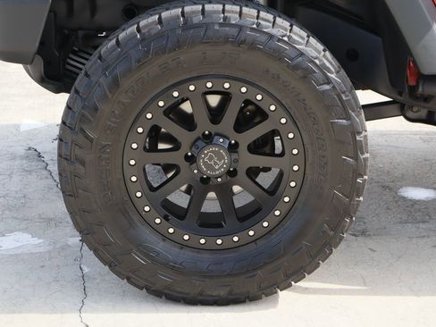 Used 2013 Jeep Wrangler Sport AWD/4WD image 24