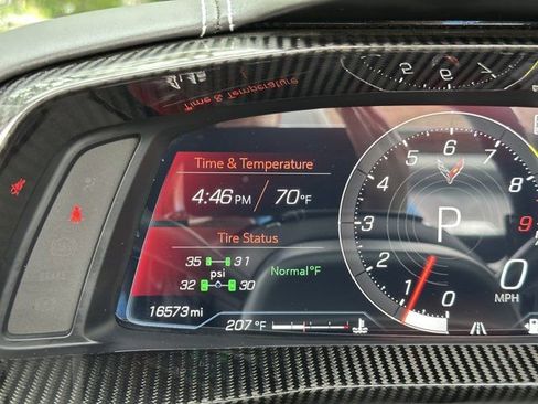 Used 2023 Chevrolet Corvette Z06 RWD image 23