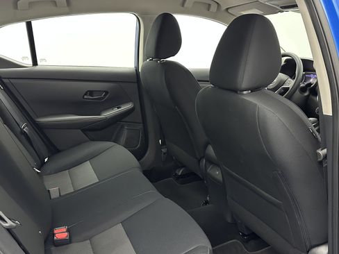 Used 2025 Nissan Sentra SV image 30