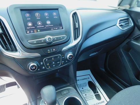 Used 2022 Chevrolet Equinox LT image 27