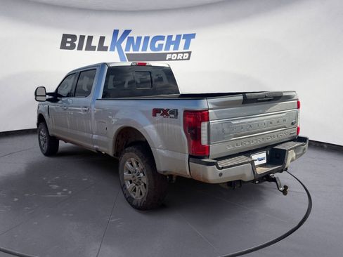Used 2017 Ford F250 Platinum w/ FX4 Off-Road Package image 3