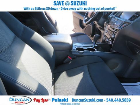 Used 2019 Nissan Pathfinder SV image 21
