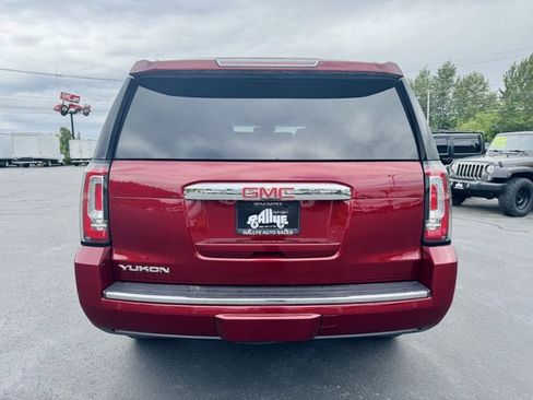Used 2020 GMC Yukon Denali image 5
