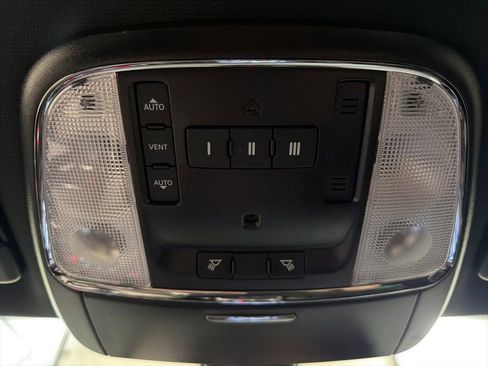 Used 2021 Dodge Charger R/T w/ Daytona Edition Group RWD image 24
