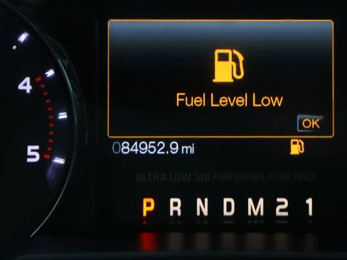 Used 2016 Ford F250 Lariat w/ Lariat Ultimate Package AWD/4WD image 25