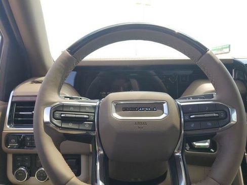 New 2026 GMC Yukon Denali w/ Denali Reserve Package image 24