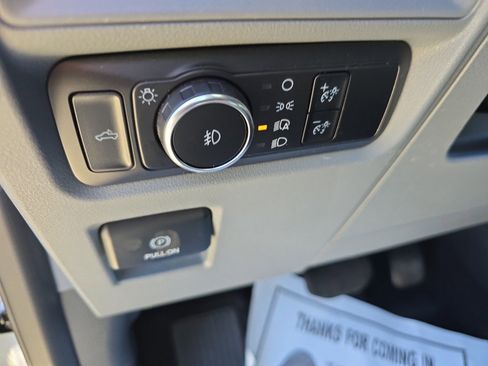 Used 2023 Ford F150 XLT image 19