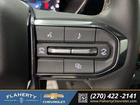 Used 2024 GMC Canyon AT4 w/ Canyon Safety Plus Package AWD/4WD image 24
