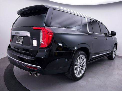 Used 2021 GMC Yukon XL Denali w/ Denali Ultimate Package RWD image 17