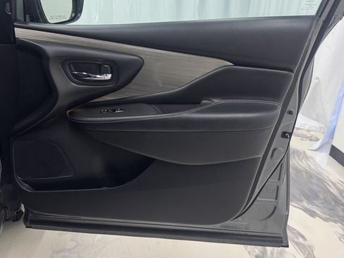 Used 2017 Nissan Murano SL FWD image 24