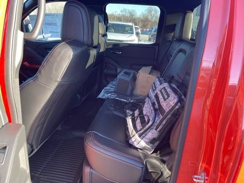 New 2025 Nissan Frontier PRO-4X w/ Pro Premium Package image 23