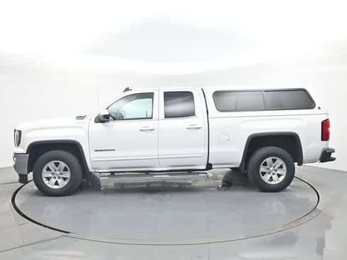Used 2018 GMC Sierra 1500 SLE w/ SLE Value Package image 3