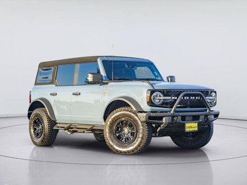 Used 2024 Ford Bronco Wildtrak AWD/4WD image 1