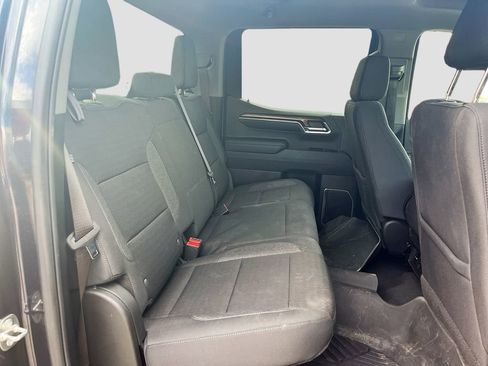Used 2024 Chevrolet Silverado 1500 RST w/ Z71 Off-Road Package AWD/4WD image 27