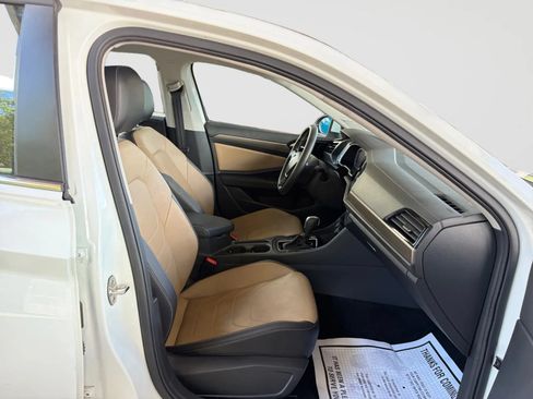 Used 2021 Volkswagen Jetta SEL Premium FWD image 20