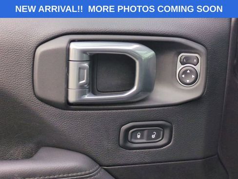 Certified 2022 Jeep Wrangler Unlimited Sahara image 25