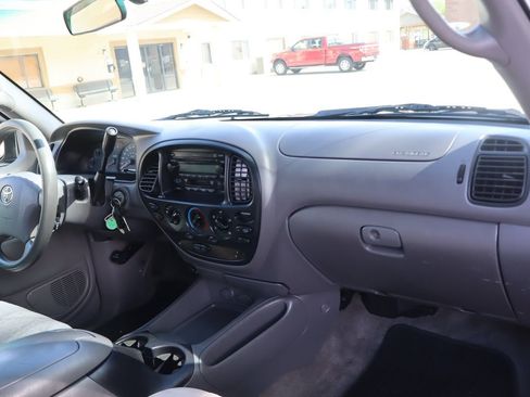 Used 2005 Toyota Tundra SR5 image 9