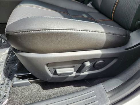 Used 2025 MAZDA CX-50 AWD 2.5 S w/ Premium Plus Pkg image 12