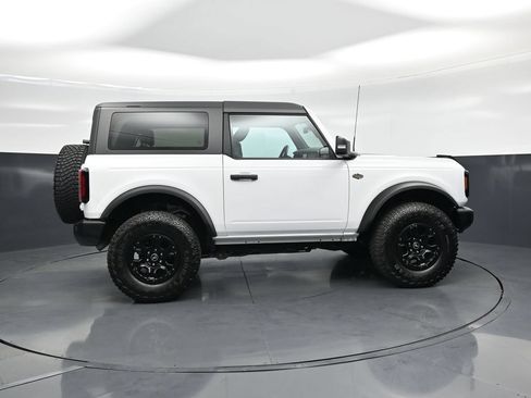 Used 2023 Ford Bronco Wildtrak AWD/4WD image 21