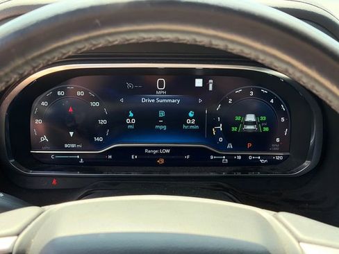 Used 2022 Chevrolet Tahoe LT RWD image 23