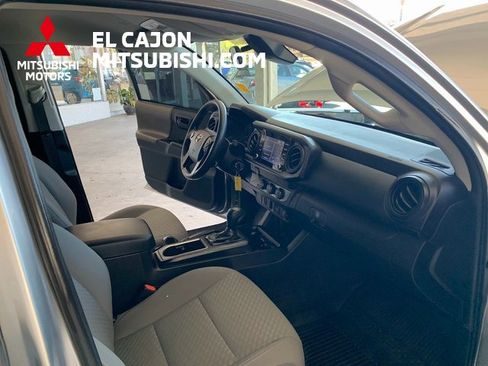 Used 2022 Toyota Tacoma SR image 21