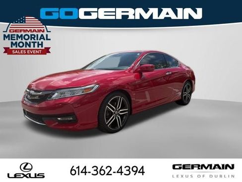 Used 2017 Honda Accord Touring image 1
