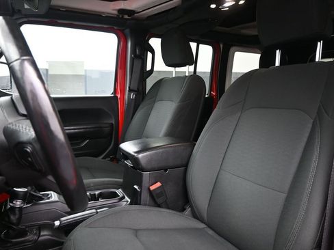 Used 2020 Jeep Wrangler Unlimited Sport AWD/4WD image 12