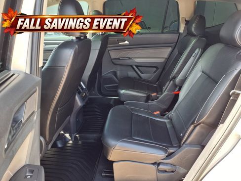 Used 2022 Volkswagen Atlas SE AWD/4WD image 12
